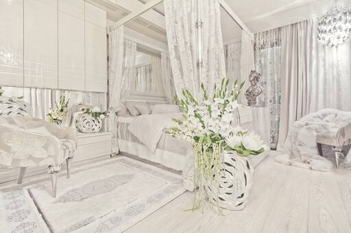 Lidia Bersani / Luxury Interior - Unique white and romantic, modern bedroom