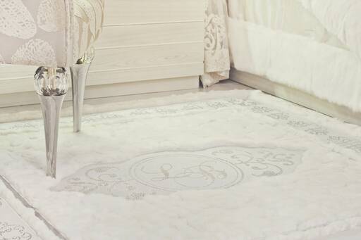 Lidia Bersani / Luxury Interior - Fur rug with Swarovski crystals 
